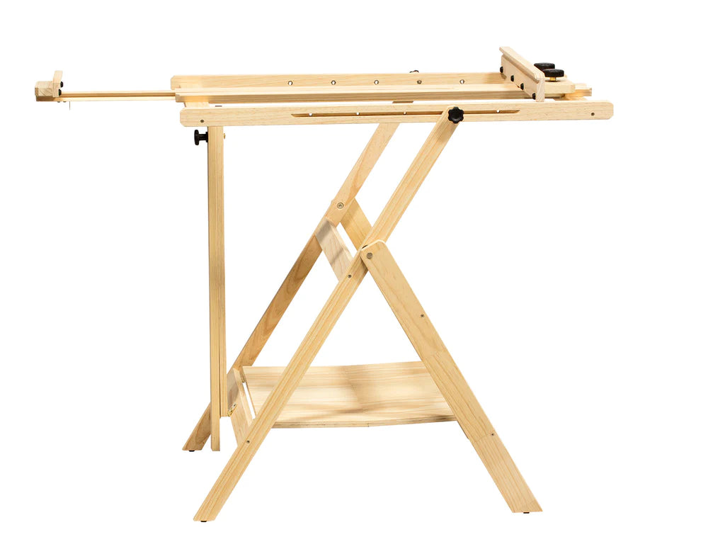 Easel Pine Lobo