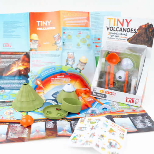 Figurines Tiny Volcanoes