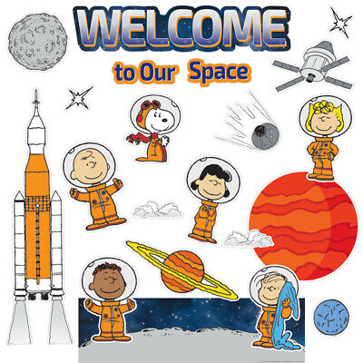 Peanuts® NASA Welcome Mini Bulletin Board Set