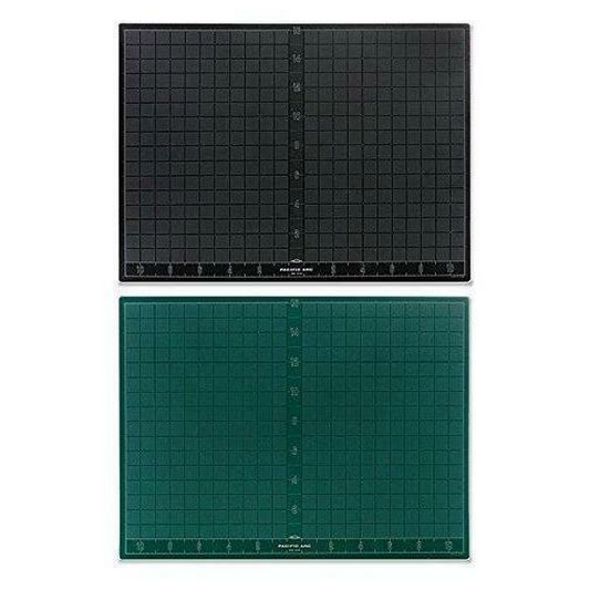 Cutting Mat 18" x 24" Green/Black